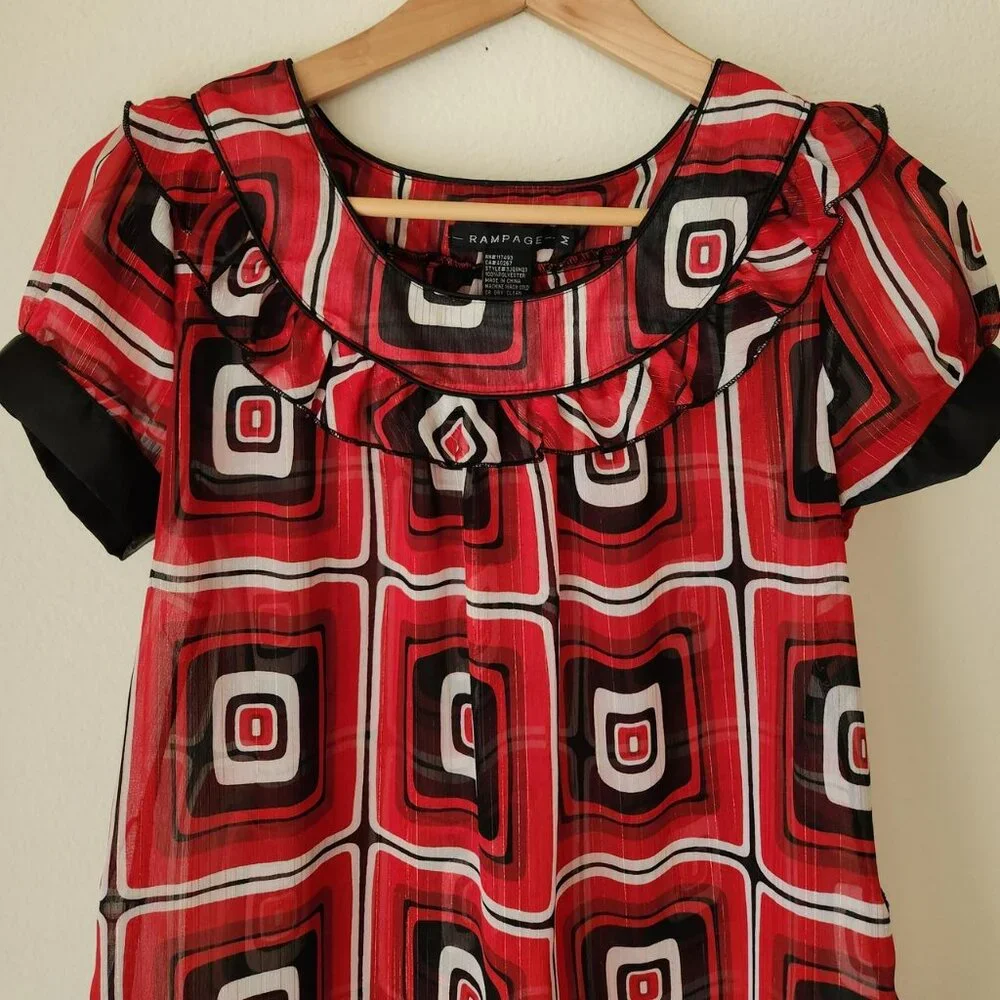 RAMPAGE Y2k red and black babydoll blouse Sz M office siren business casual mod